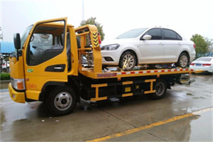 高丽营附近拖车救援24小时服务热线